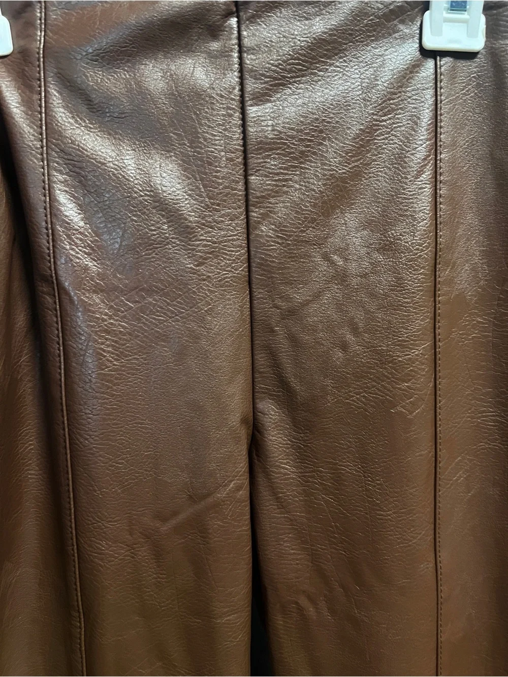 New with tags Lysse faux leather seamed legging. Size small in Cocoa Powder - Picture 3 of 7